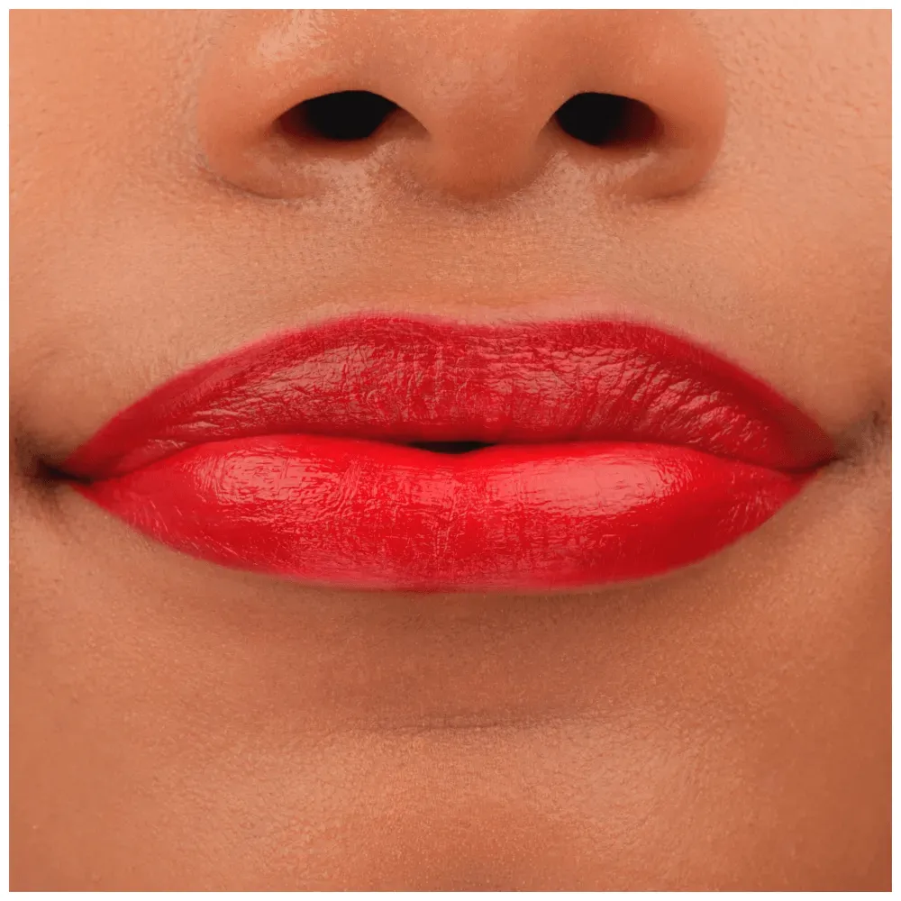 Essence Tinted kiss Hydrating lip tint
